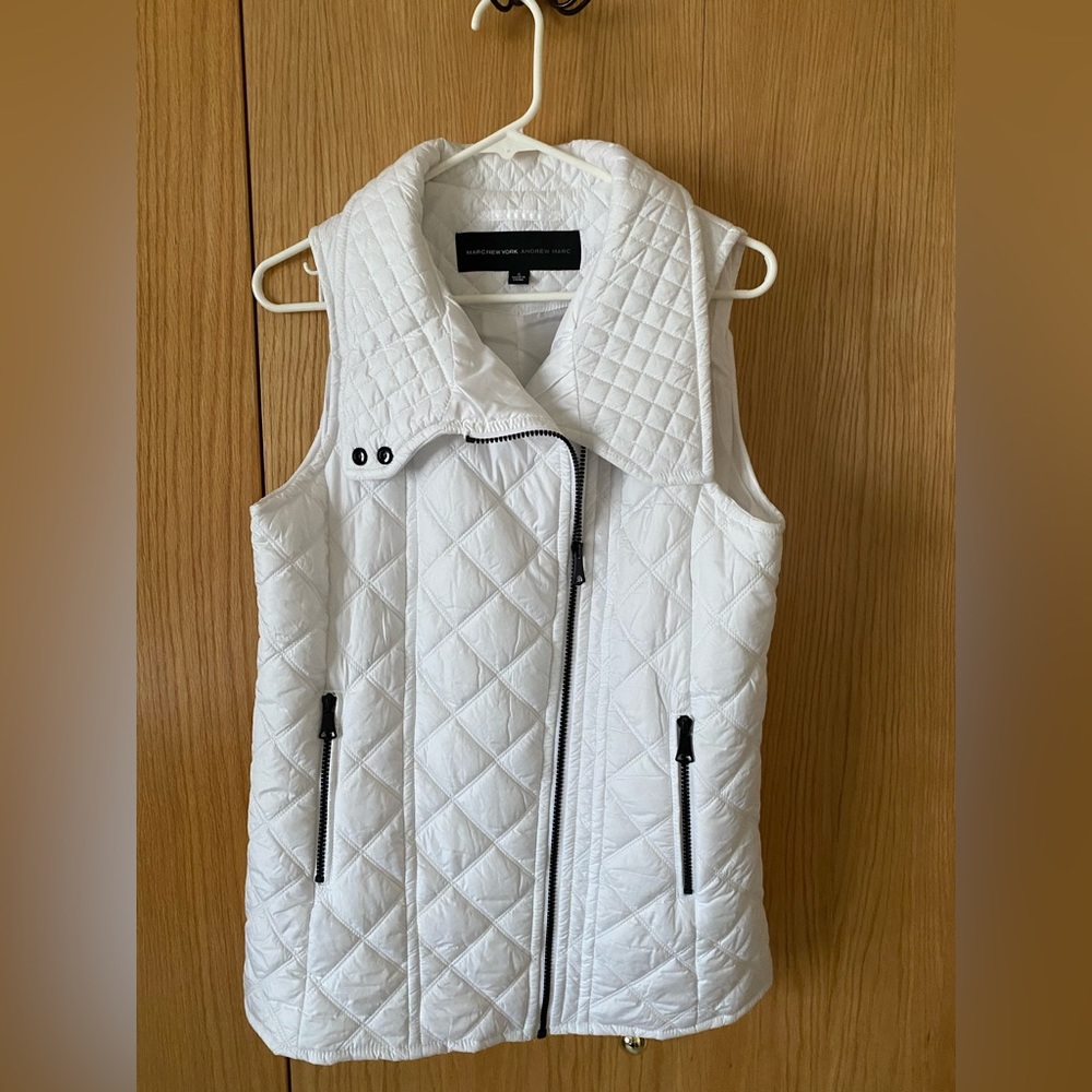 Andrew Marc New York Women’s Asymmetrical Zip Quilted Vest